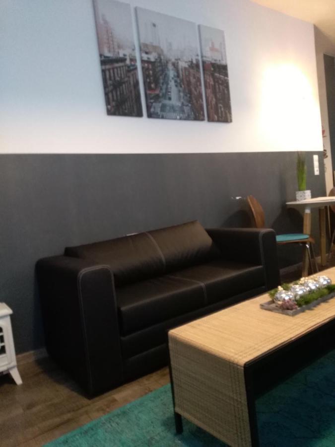 Stylisches Innenstadtappartement 格拉茨 外观 照片